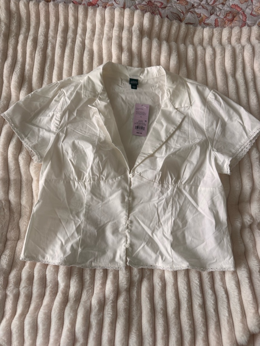 wild fable Ivory Short Sleeve Button-Up Blouse